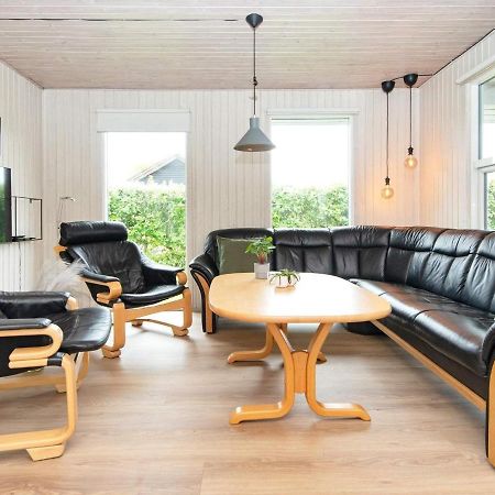 9 Person Holiday Home In Juelsminde Sonderby  외부 사진