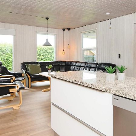9 Person Holiday Home In Juelsminde Sonderby  외부 사진