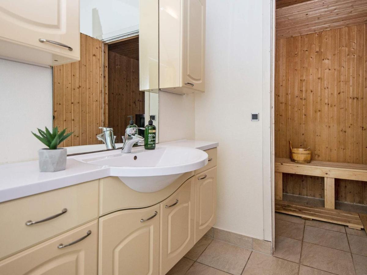 9 Person Holiday Home In Juelsminde Sonderby  외부 사진