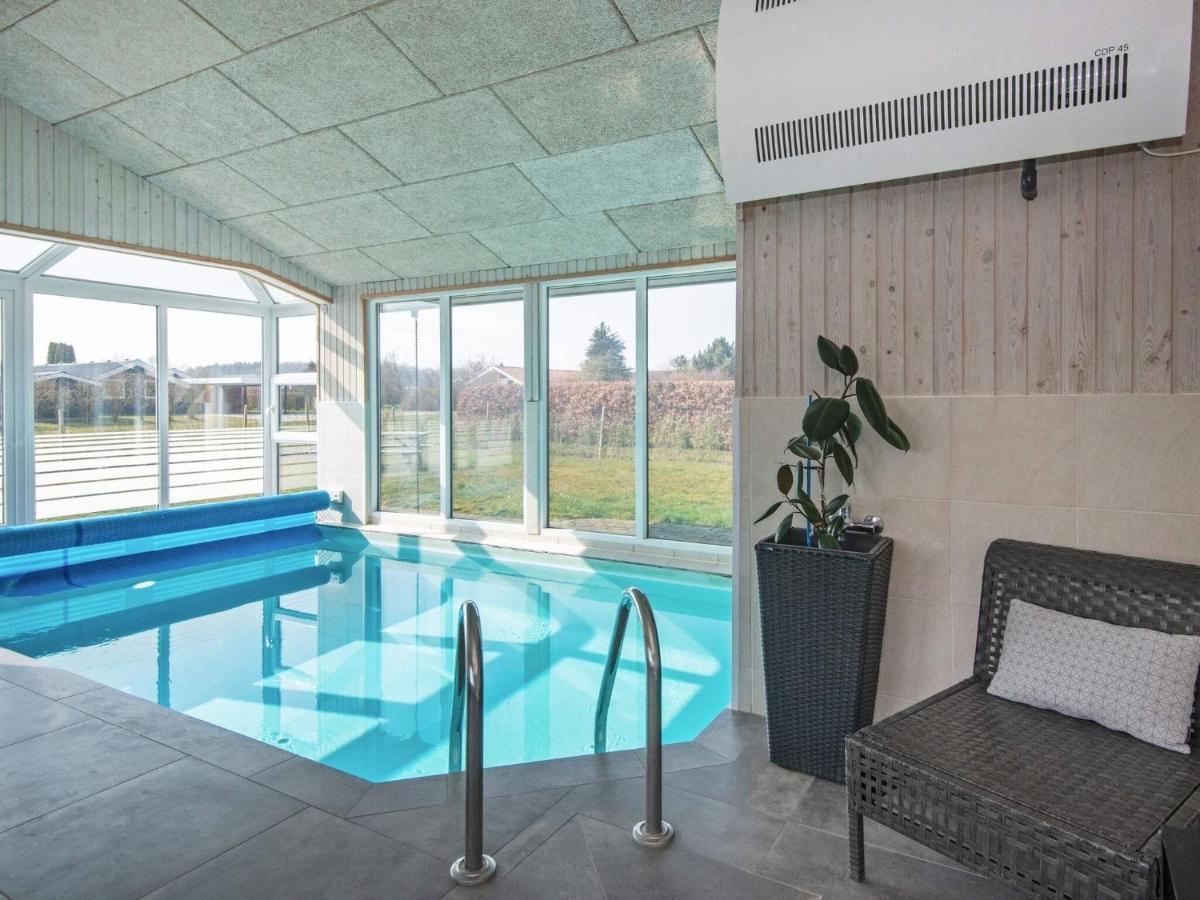 9 Person Holiday Home In Juelsminde Sonderby  외부 사진