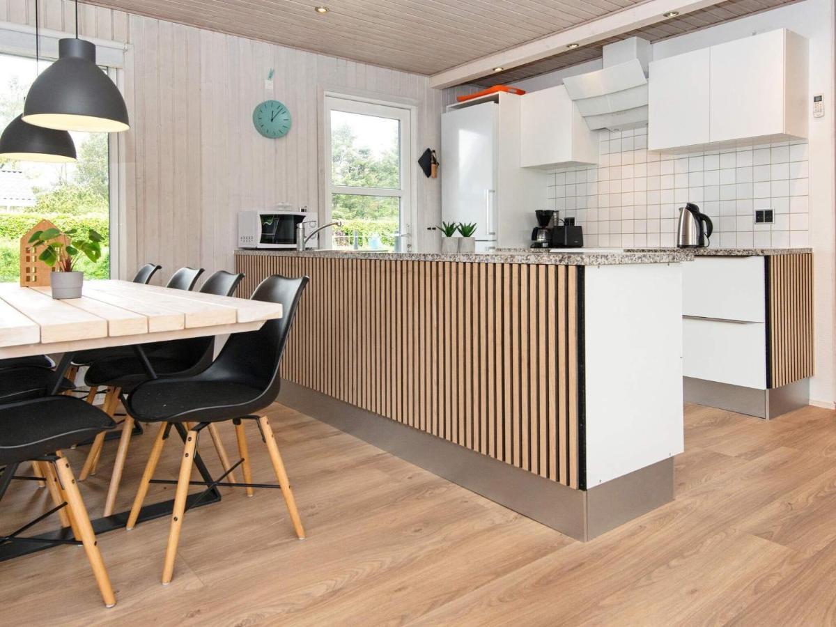 9 Person Holiday Home In Juelsminde Sonderby  외부 사진