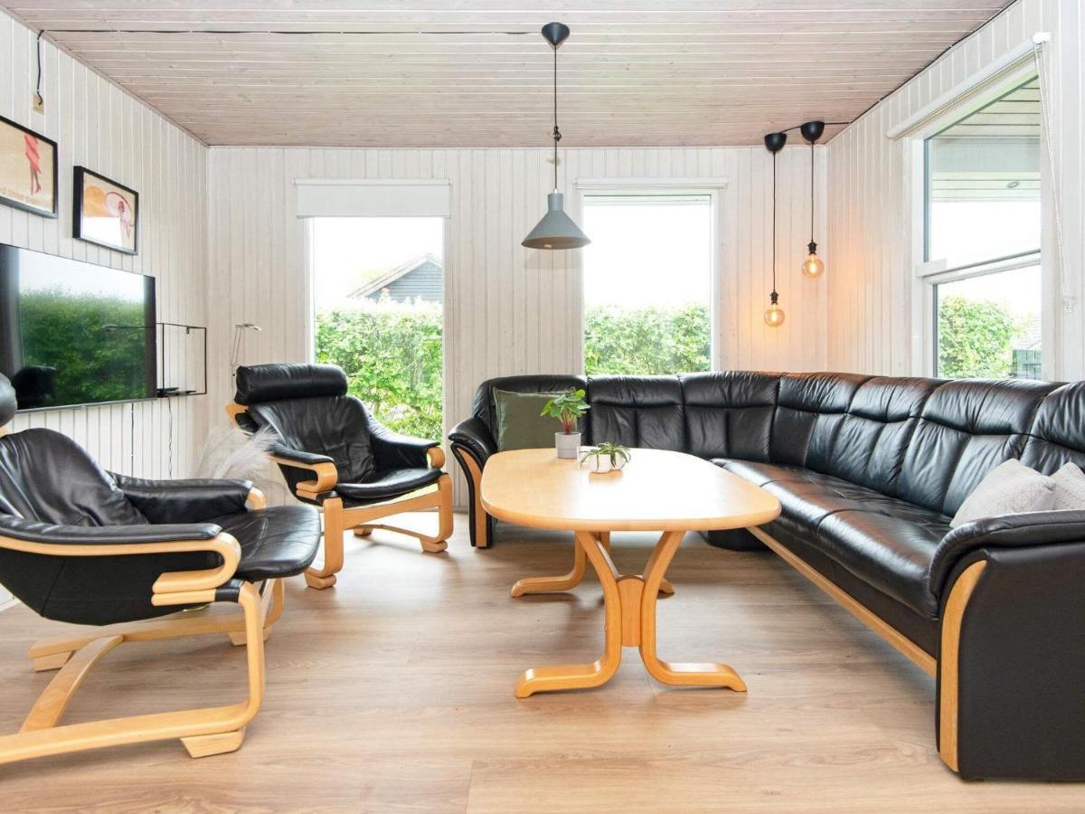9 Person Holiday Home In Juelsminde Sonderby  외부 사진