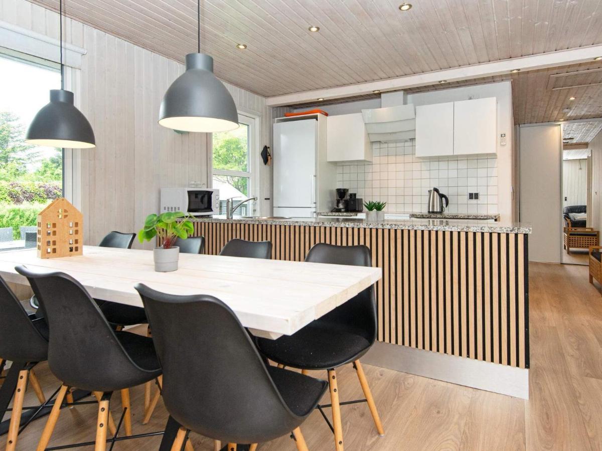 9 Person Holiday Home In Juelsminde Sonderby  외부 사진