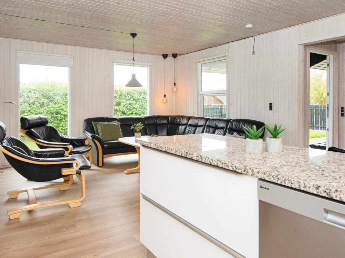 9 Person Holiday Home In Juelsminde Sonderby  외부 사진
